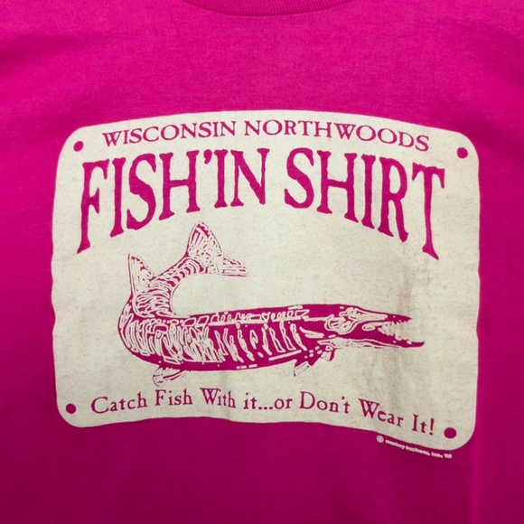 Vintage Fruit of the Loom Pink Wisconsin Northwoods Fishing Graphic Tee 1996 L - Picture 2 of 6